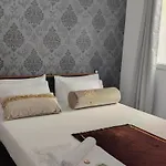 Royal Lux